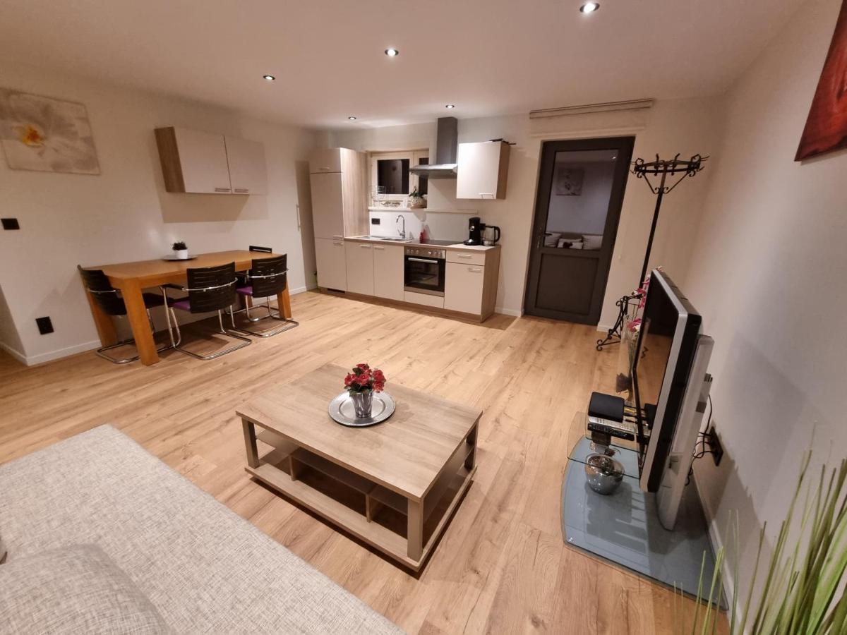 Susberg 4 Apartman NeerNeerpelt Kültér fotó